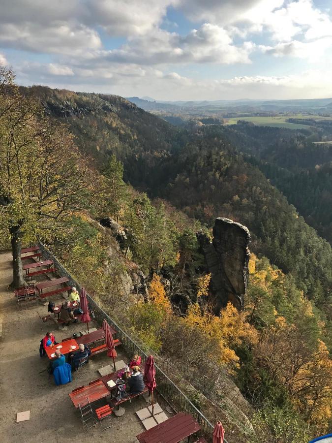 Brand-Baude Hotel Hohnstein Buitenkant foto